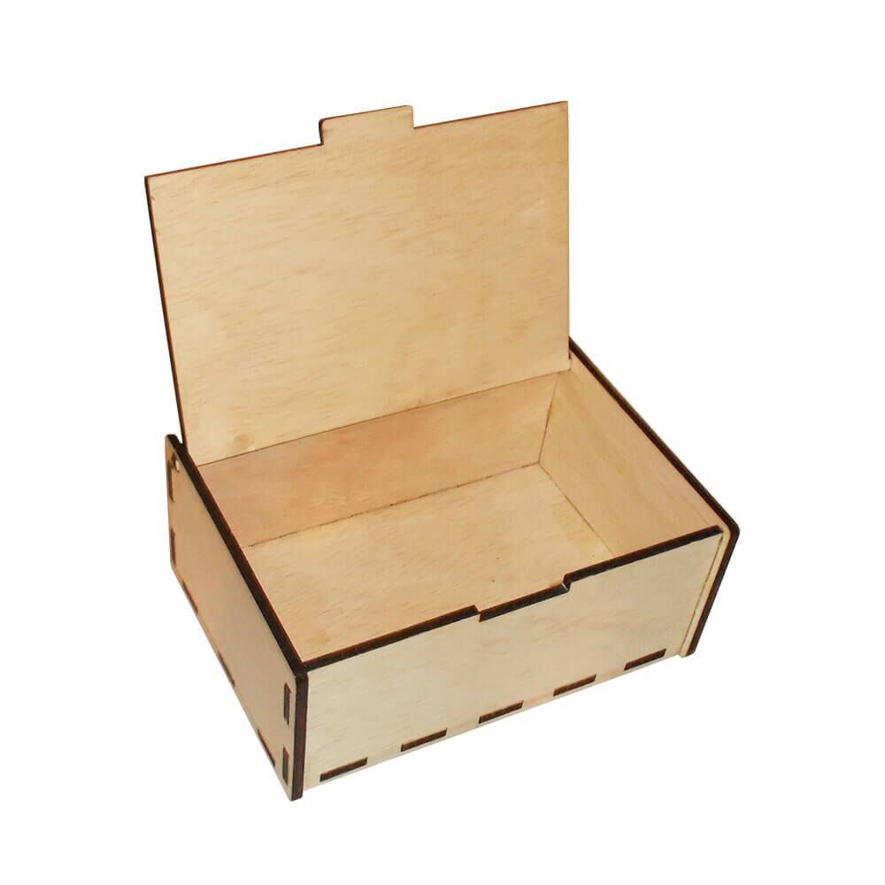Дървена кутия за декупаж - лазерно изрязана 6 a wooden box with a lid